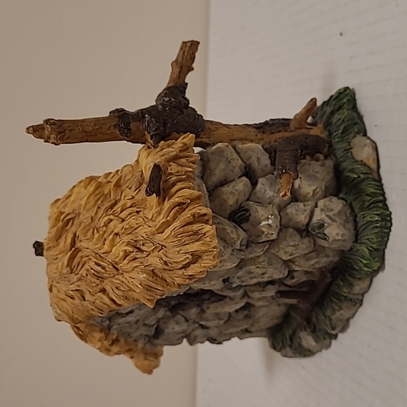 Beautiful Nativity - Picture 6 of 16